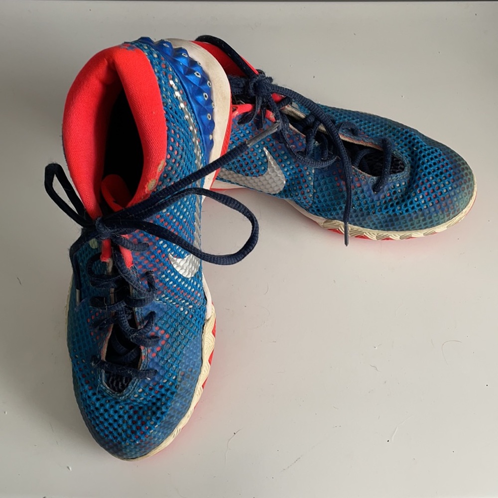Nike KYRIE 1 GS Independence Day sz 7 Y  sneakers